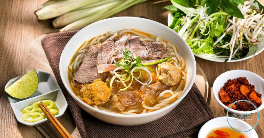 Top 5 quán bún bò Huế thơm ngon nhất Sài Gòn